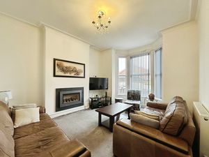 Lounge- click for photo gallery